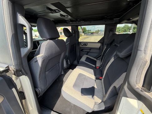 Used 2025 Ford Bronco Big Bend AWD/4WD image 9
