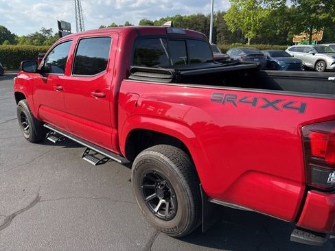 Used 2023 Toyota Tacoma SR AWD/4WD image 8