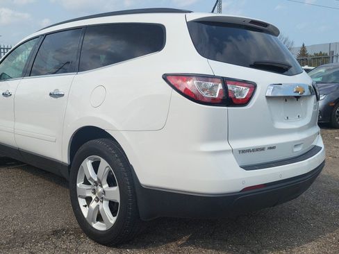 Used 2017 Chevrolet Traverse LT w/ Style and Technology Package AWD/4WD image 8