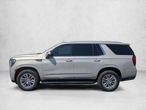 Used 2021 GMC Yukon SLT w/ SLT Luxury Plus Package AWD/4WD image 8