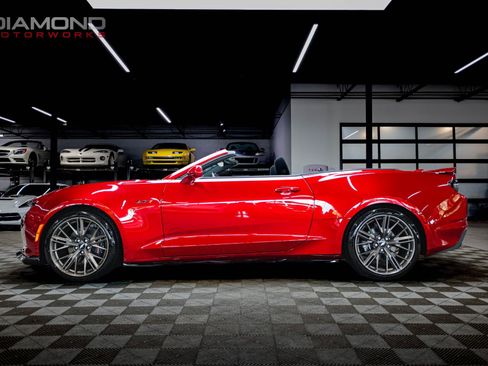 Used 2023 Chevrolet Camaro LT w/ RS Package RWD image 13