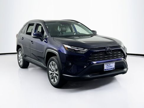 Used 2023 Toyota RAV4 XLE Premium AWD/4WD image 3