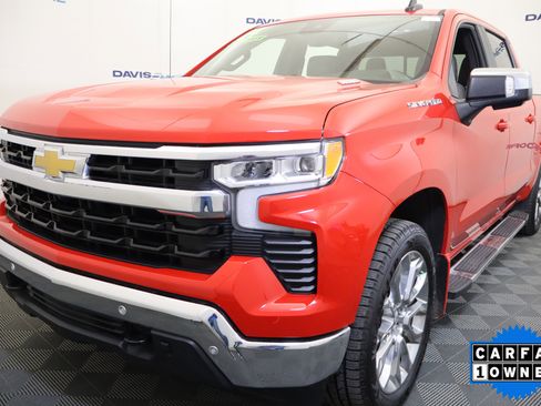 Used 2024 Chevrolet Silverado 1500 LT w/ Safety Package image 22