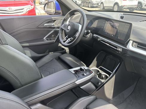 Used 2026 BMW X2 xDrive28i AWD/4WD image 15