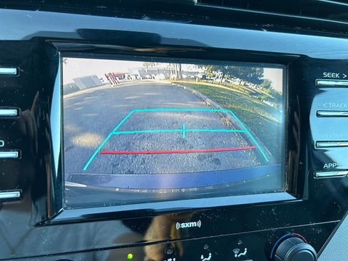 Used 2020 Toyota Camry LE image 25