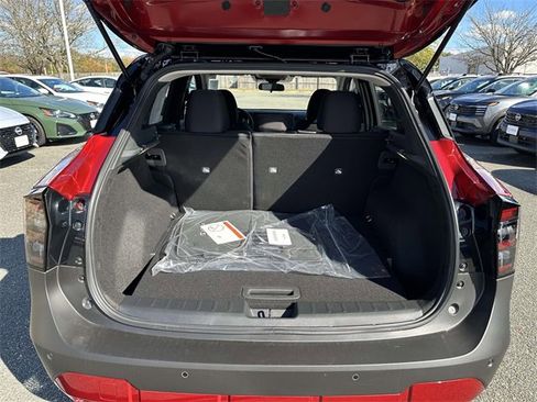 New 2026 Nissan Kicks SV image 12