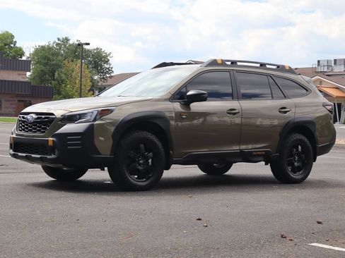 Used 2022 Subaru Outback Wilderness w/ Wilderness Package AWD/4WD image 11