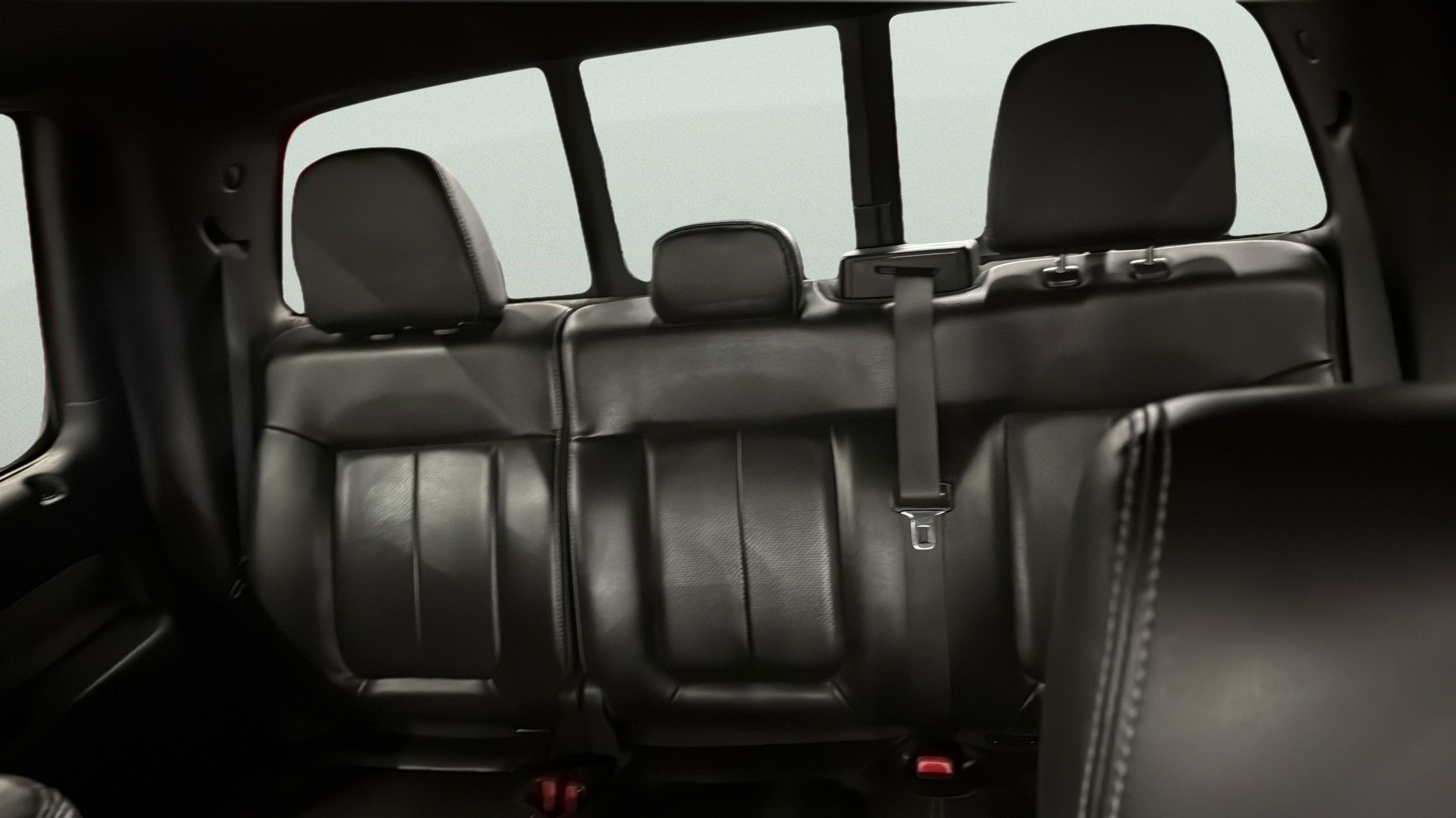 Used 2014 Ford F150 FX4 w/ Equipment Group 402A Luxury AWD/4WD image 15