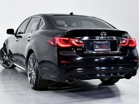 Used 2015 INFINITI Q70 L 3.7 w/ Technology Package image 9