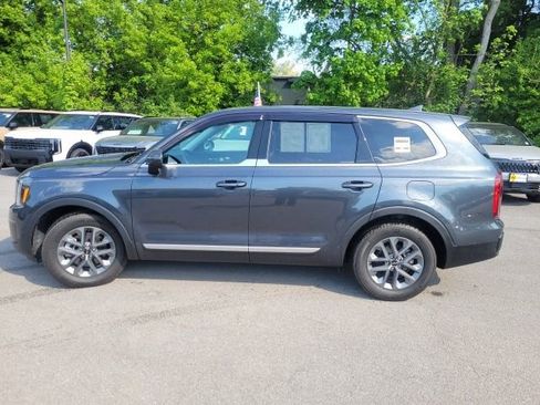 Certified 2024 Kia Telluride LX AWD/4WD image 2