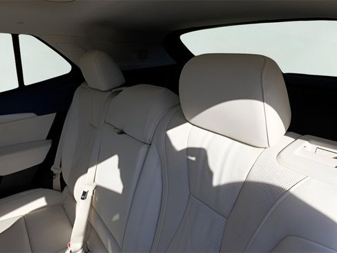 New 2026 Buick Envision Avenir image 24