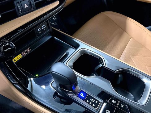 Used 2025 Lexus NX 350 AWD w/ Cold Area Package image 16
