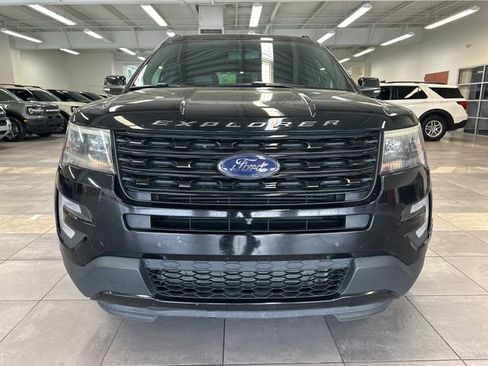 Used 2017 Ford Explorer Sport w/ Equipment Group 401A AWD/4WD image 16
