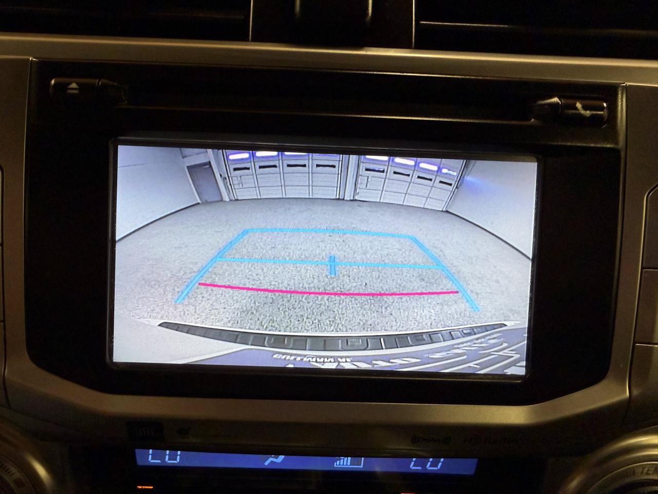Used 2017 Toyota 4Runner Limited AWD/4WD image 17