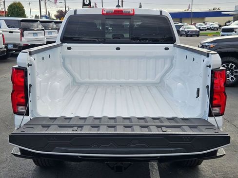 New 2026 Chevrolet Colorado Z71 w/ Technology Package AWD/4WD image 32