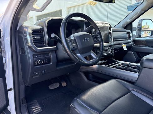 Used 2024 Ford F250 Lariat image 5