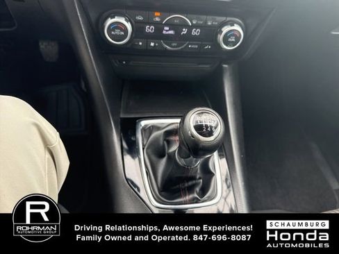 Used 2015 MAZDA MAZDA3 i Touring w/ Technology Package FWD image 6