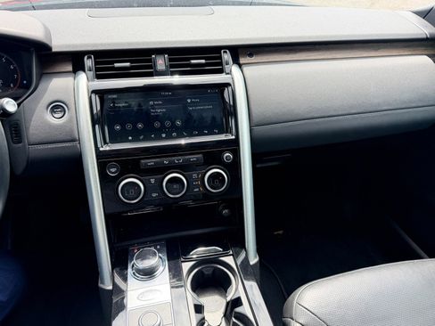 Used 2019 Land Rover Discovery HSE AWD/4WD image 10
