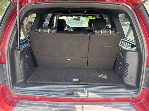 Used 2015 Ford Expedition Platinum RWD image 10