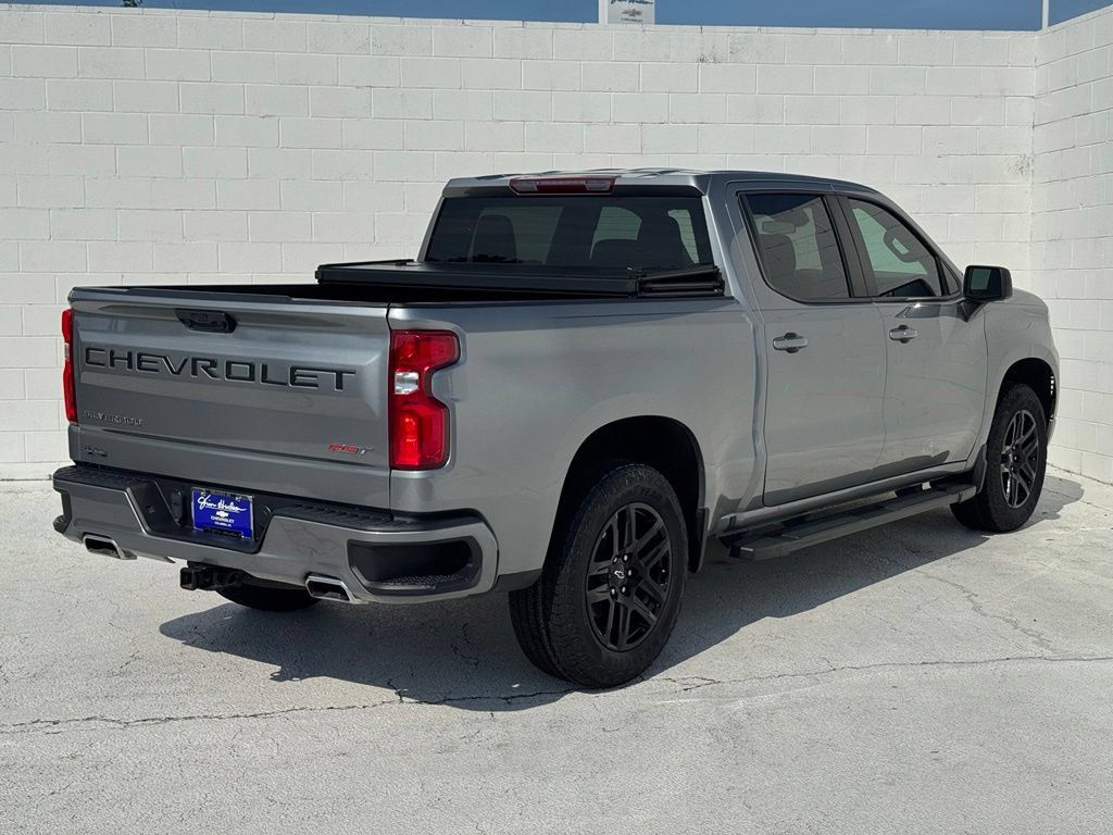 Used 2024 Chevrolet Silverado 1500 RST AWD/4WD image 11