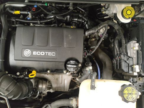 Used 2019 Buick Encore Sport Touring w/ Safety Package image 30