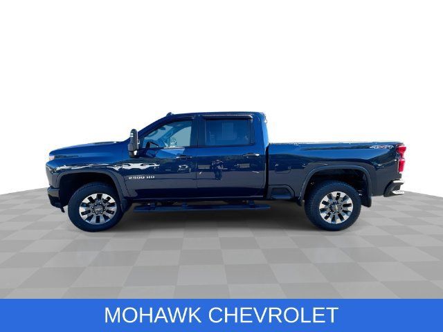 Certified 2022 Chevrolet Silverado 2500 Custom w/ Custom Value Package AWD/4WD image 5