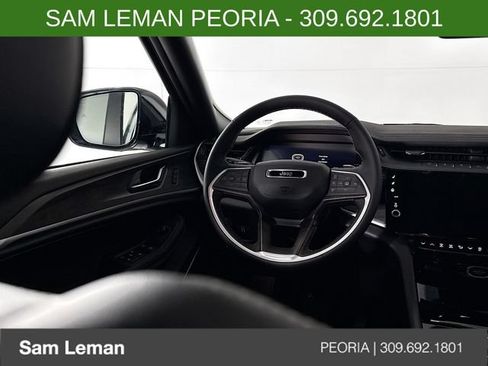 New 2026 Jeep Grand Cherokee L Limited AWD/4WD image 11