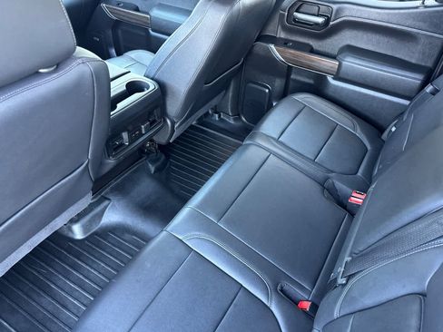 Used 2021 Chevrolet Silverado 1500 LTZ w/ Technology Package image 4