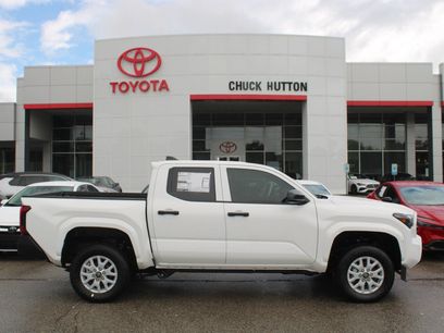New 2026 Toyota Tacoma SR