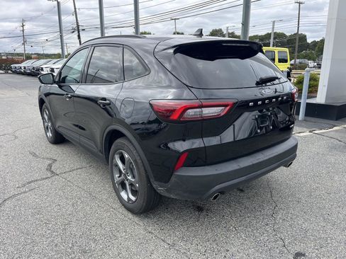 Used 2025 Ford Escape ST-Line Select image 9