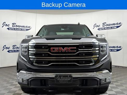 Used 2023 GMC Sierra 1500 SLT w/ SLT Premium Package AWD/4WD image 4