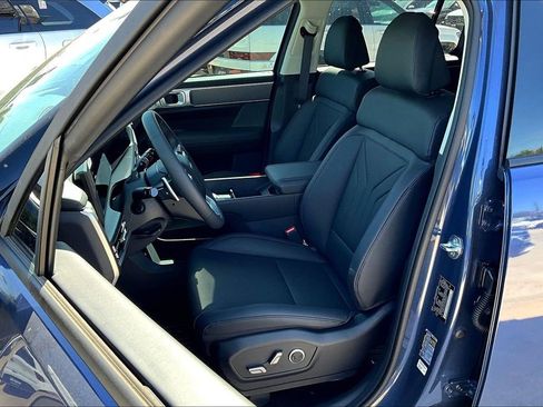 Used 2026 Hyundai Santa Fe SEL image 32