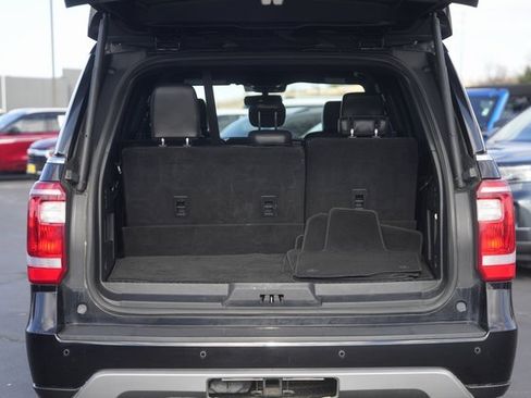 Used 2019 Ford Expedition XLT w/ Equipment Group 202A image 32