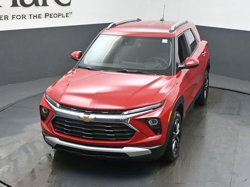 New 2026 Chevrolet TrailBlazer LT w/ Convenience Package AWD/4WD image 24
