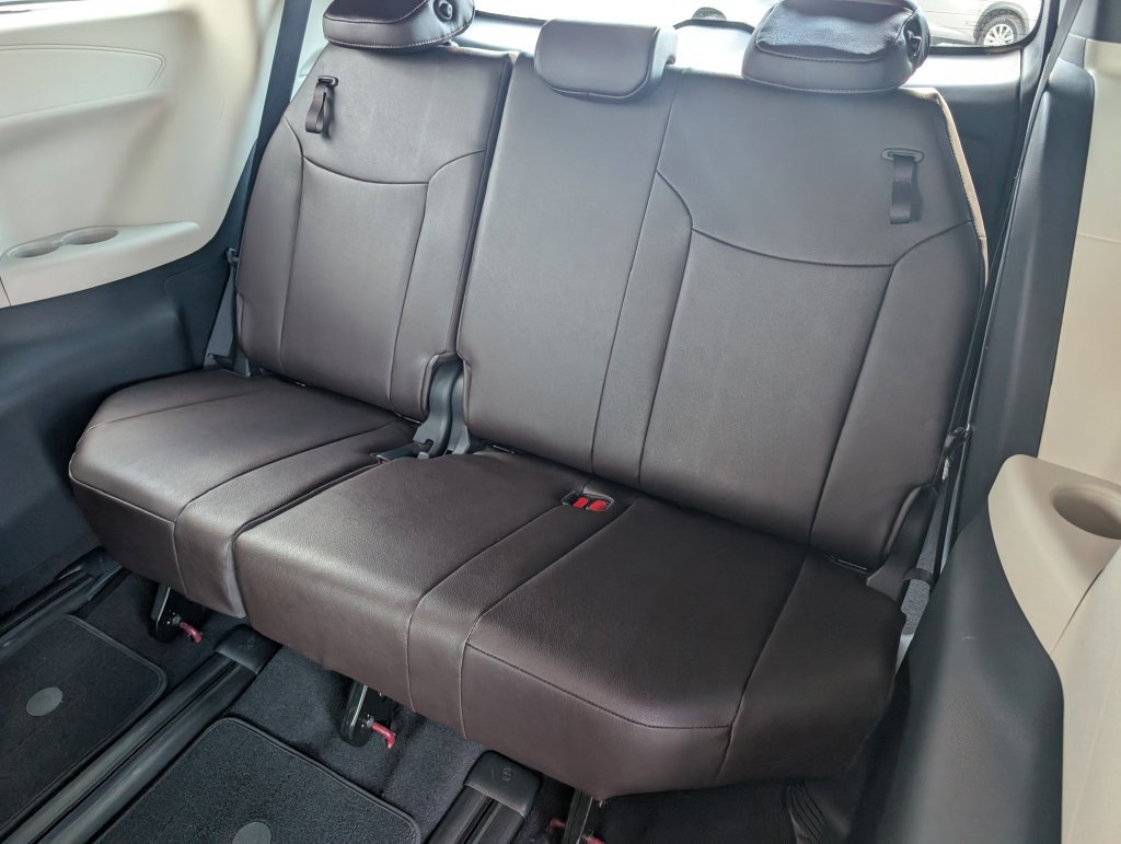 Used 2021 Toyota Sienna Platinum w/ Protection Package (TMS) AWD/4WD image 14