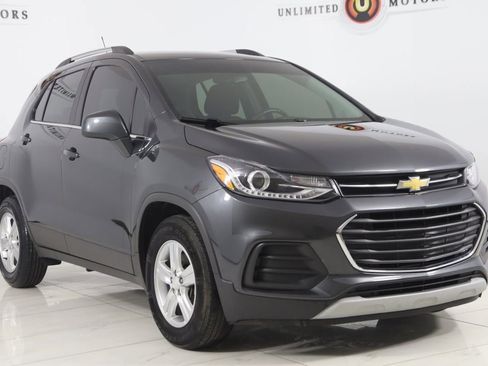 Used 2020 Chevrolet Trax LT image 20