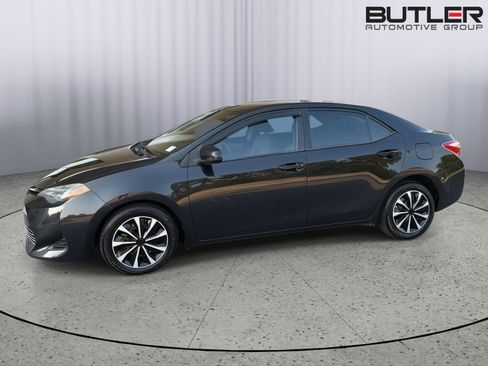 Used 2019 Toyota Corolla LE FWD image 3