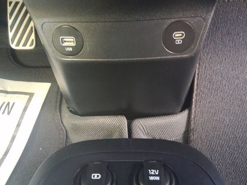 Used 2023 Kia EV6 GT-Line w/ GT-Line Suede Seat Package AWD/4WD image 23