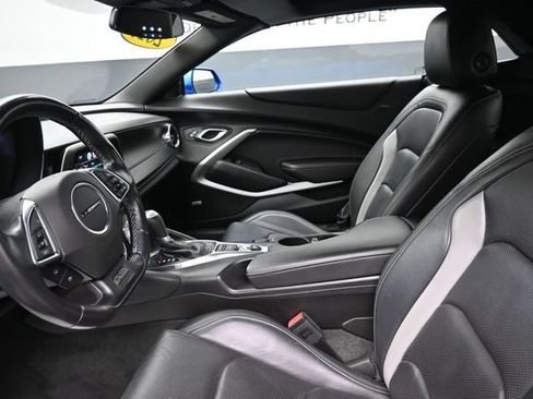 Used 2017 Chevrolet Camaro LT w/ RS Package RWD image 15