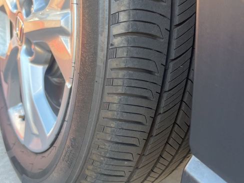 Used 2024 Honda HR-V LX image 6