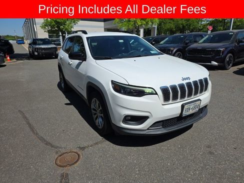 Used 2022 Jeep Cherokee Latitude Lux FWD image 6