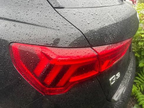 Certified 2023 Audi Q3 2.0T Premium w/ Convenience Package AWD/4WD image 6