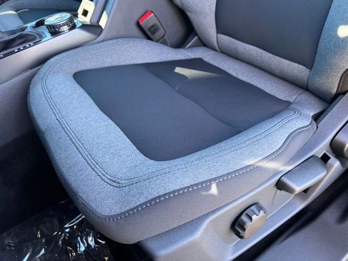 Used 2025 Ford Bronco Big Bend image 10