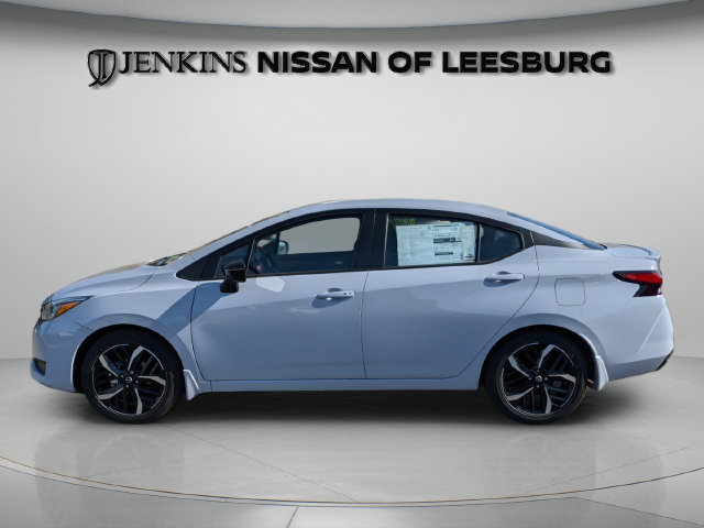 Certified 2025 Nissan Versa SR w/ Trunk Package FWD image 7