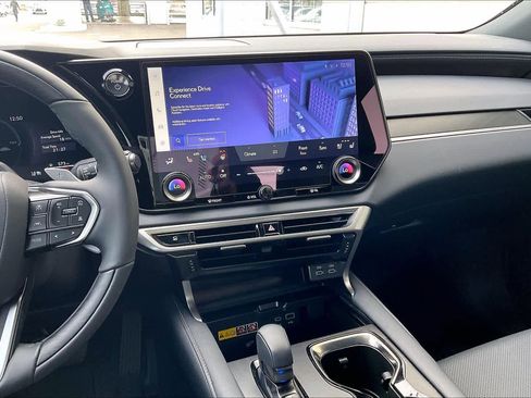 Used 2026 Lexus RX 350h Premium image 7