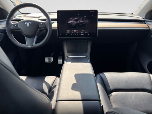 Used 2023 Tesla Model Y Long Range AWD/4WD image 14