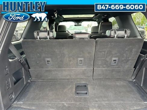 Used 2022 Ford Expedition Limited AWD/4WD image 12