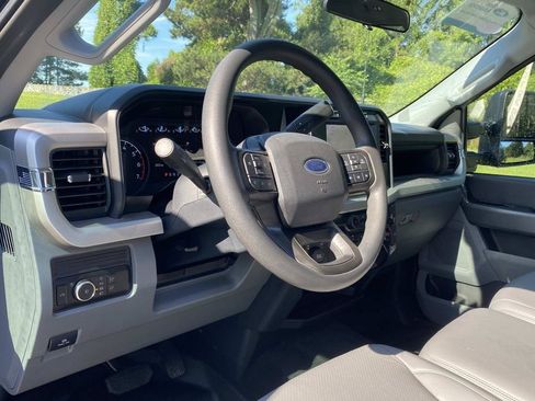 Certified 2023 Ford F250 XL w/ STX Appearance Package AWD/4WD image 21