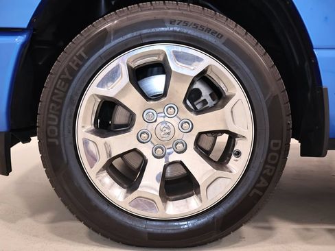 Used 2021 RAM 1500 Big Horn AWD/4WD image 41