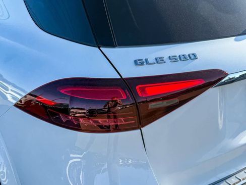 New 2025 Mercedes-Benz GLE 580 4MATIC image 7